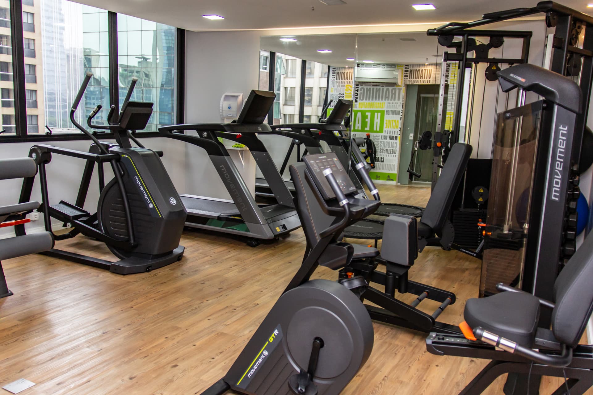 Área de cardio e musculação da unidade Vila Olímpia